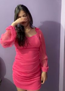Tokyo Talkies Pink Sweetheart Neck Ruched Bodycon