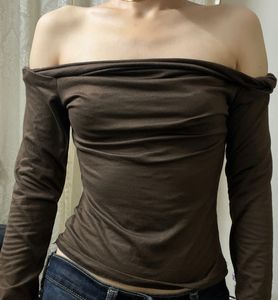 Savana Off-Shoulder Long Sleeve Top