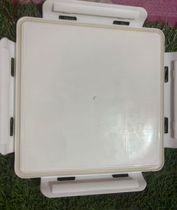 White Plastic Square Food Container