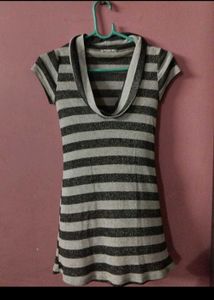 Cowl neck shiny top