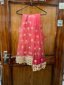 🌸 Ethnic Saree