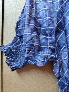 Very Beautiful Tie &amp; Die Crop Top