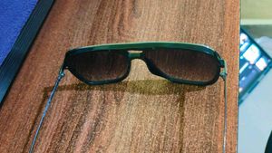 Stylish Aviator Sunglasses for Men