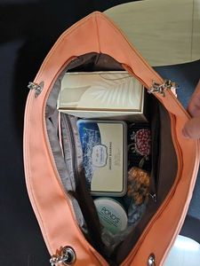 🔻High Price Drop- Stylish Tote/Hand Bag