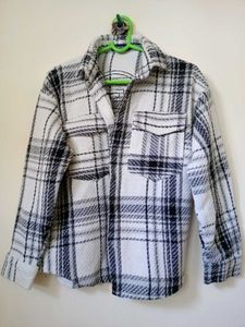 Jacket type shirt (Shacket)