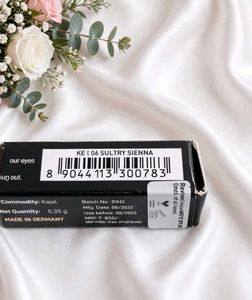Manish Malhotra Eyeliner Pencil sultry Sienna