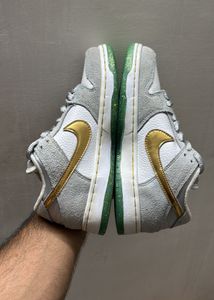 *100% Authentic* Nike Dunk SB Sean Cliver