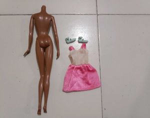 Model muse Barbie body
