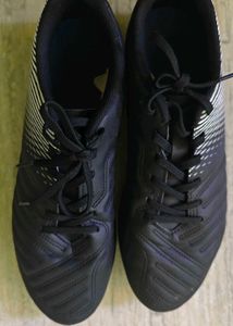 Men's Black Football Cleats