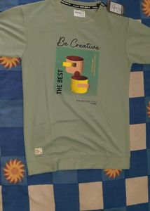 women 'Be Creative' Graphic T-Shirt (unused)