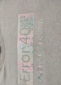 Max "Error 404" Graphic Sweatshirt