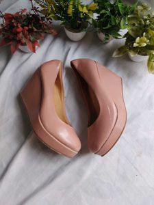 Elegant Pink Ballerina Flats