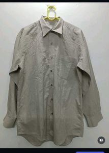 Men's Striped Button-Up Shirt