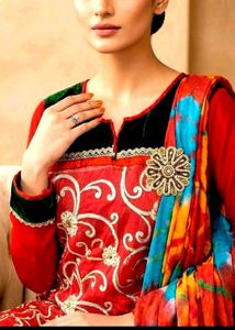 ♥️ embroidered pakistani suit 3 piece.🎀
