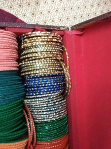 Sparkling Bangle Set