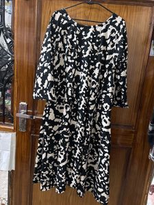 Black &amp; White Print Dress