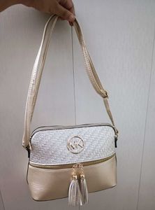 Dussehra Offer😍 - 'MK  Style'  Sling Bag  👜