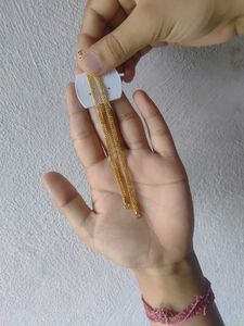 Elegant Gold earings Chain