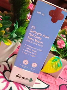 The Derma Co 1% Salicylic Acid Gel Face Wash with