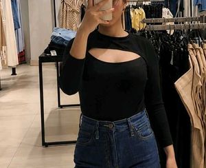 Black Cut-out Long Sleeve ribbed Top