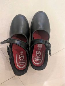 Bata Scout Mary Jane Shoes