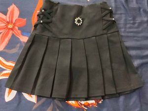 Red top with Black Skirt (Stretchable)