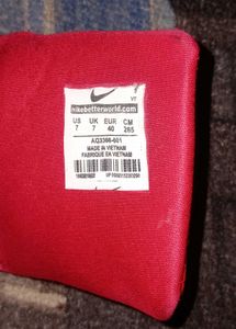 Nike Red &amp; Black Slide Sandals