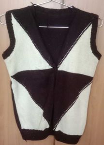 multicolour knitted woolen sweater