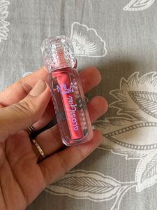 combo of 4 makeup items