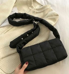 Padded Quilted Crossbody Bag🤍