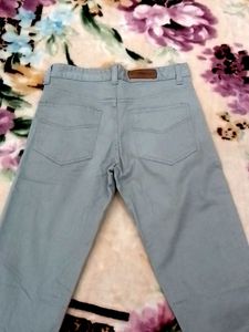 both girls and boys jeans / pant