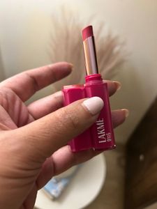 Lakme 9 to 5 Lipstick- Pink Slip