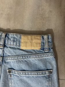 Zara Light Wash Straight Fit Jeans