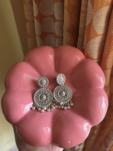 Beautiful White Ethnic Jhumka Earrings🌷