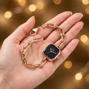 Elegant Chanel chain  Watch