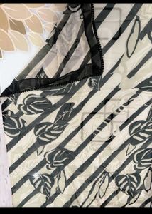 Elegant Black &amp; Beige Leaf Print 3 piece kurta set