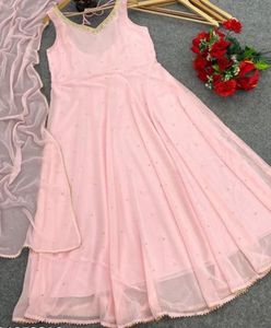 Elegant Pink anarkali Suit chuni