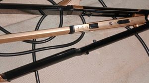 It's 3 In 1 hair straightener.