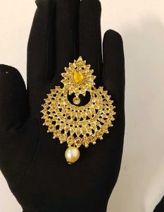 Gold Maang Tikka and Earrings Set