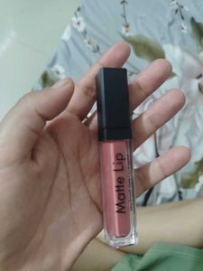 Bundle of Makeup &amp; Skin Tint