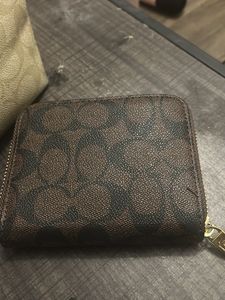 Coach Signature Zip Wallet