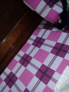 🤩Pink bedsheet and pillow covers set 😍