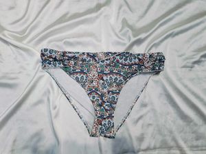 🇳🇿💫🎀Boho Paisley Print Bikini Bottoms