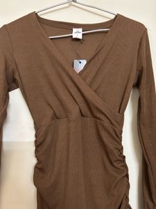 Brown Ruched V-Neck Long Sleeves Dress