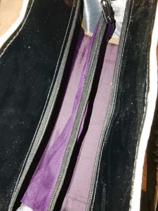 Chic Snakeskin Print Handbag
