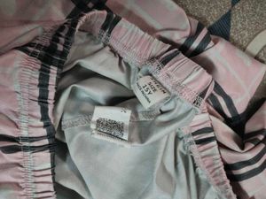 2 t shirts 1 pyjama