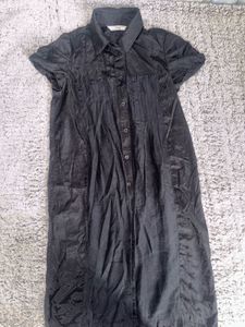 Chic Black Button-Up Midi Dress