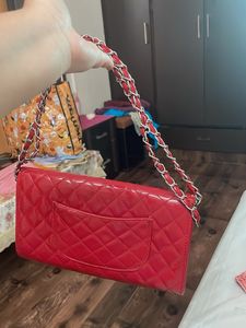 Chic Red Patent Quilted Clutch