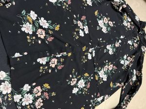 Chic Floral Print Button-Up Top