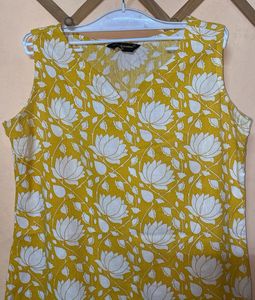 Yellow Floral Sleeveless Kurta